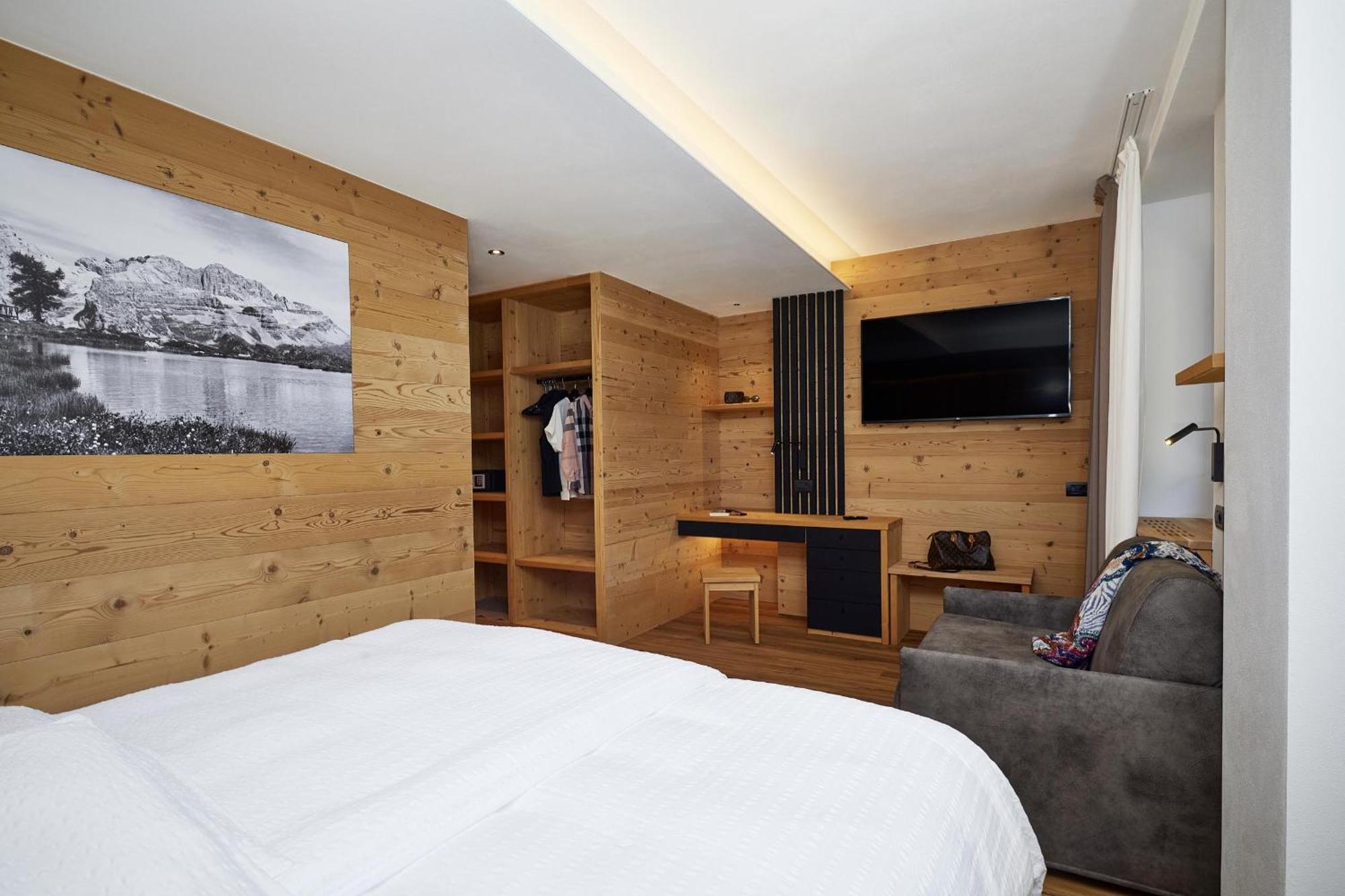 Hotel Garni Dello Sportivo Madonna di Campiglio Ngoại thất bức ảnh